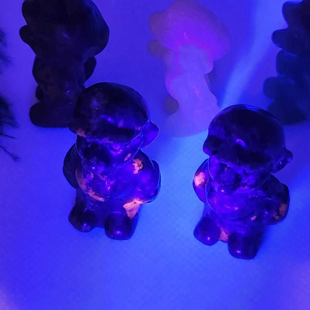 Mario Crystal Carvings. Super Mario Nintendo Carvings - Picture 5 of 8